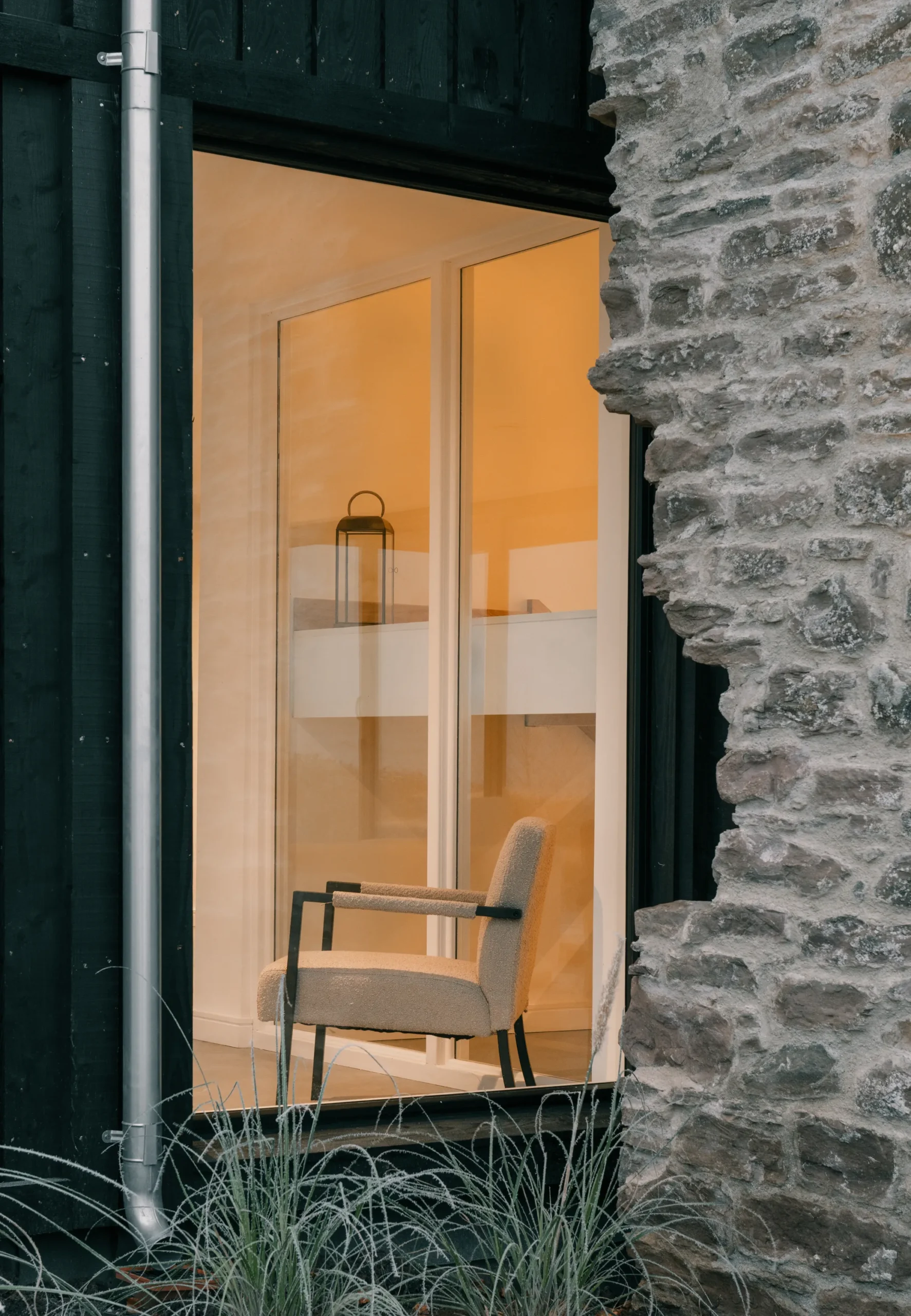 Black and Stone - Exterior