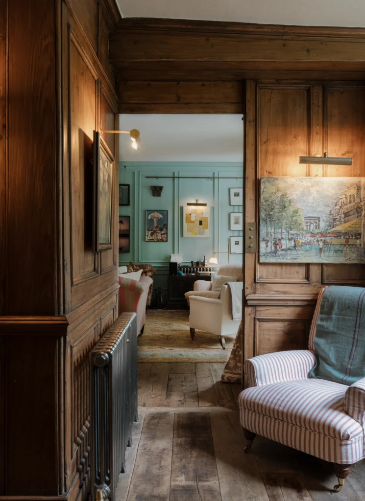 Tudor Lime - Interior
